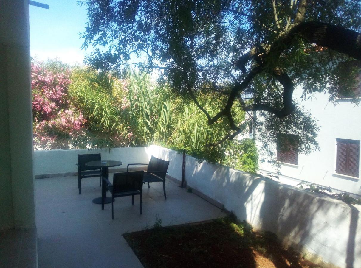 Apartments And Rooms Camelia Premantura Εξωτερικό φωτογραφία